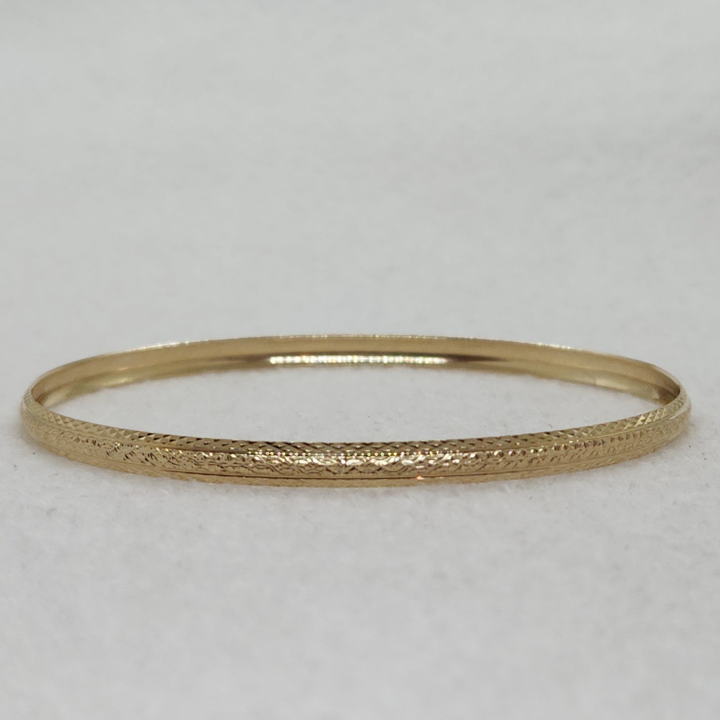 Incontestable Elegance