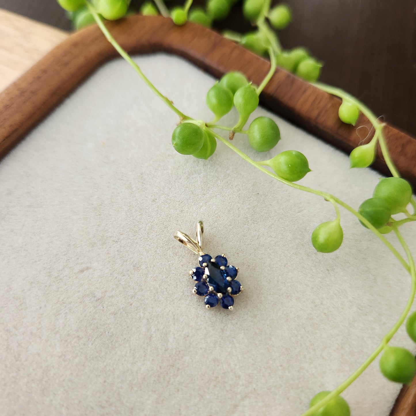 Sapphire Cluster Pendant