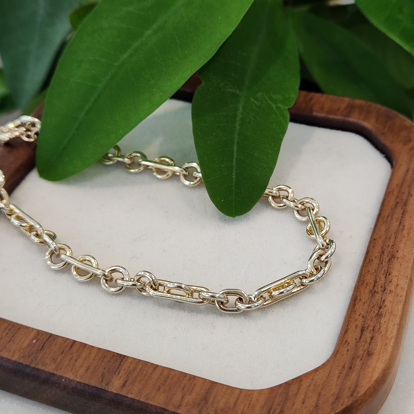 Gold Links