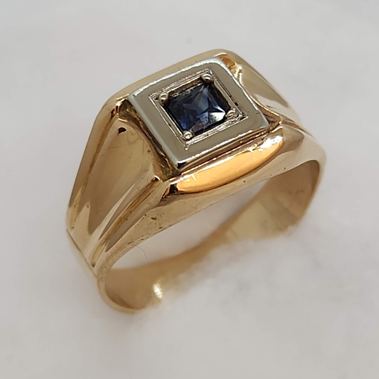 Sapphire Ring