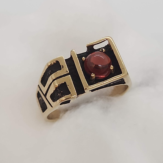 Garnet Masculine Ring