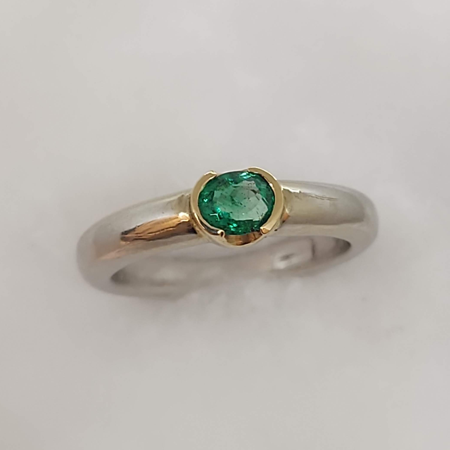 Emerald Two Tone Solitaire