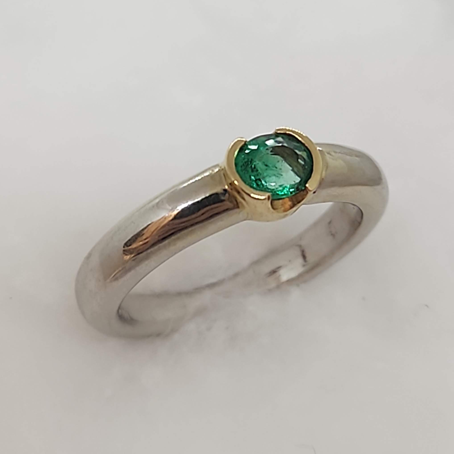 Emerald Two Tone Solitaire