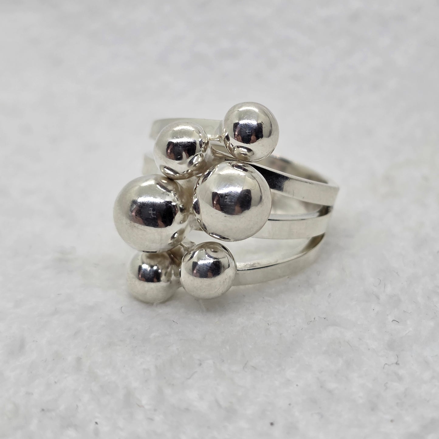 Six Silver Planets
