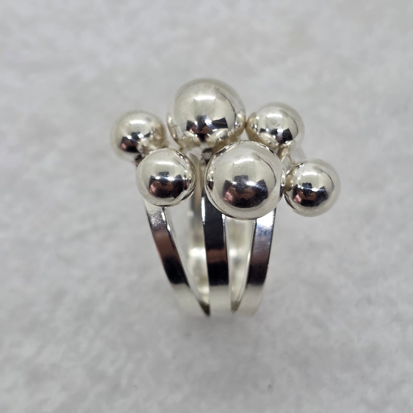 Six Silver Planets